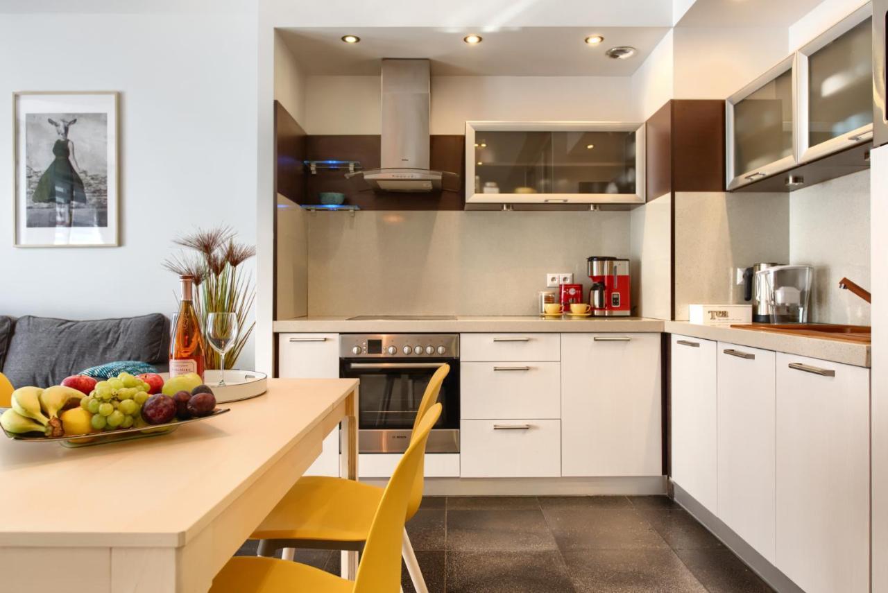 City Center Apartament Parking By Impero Poznan Luaran gambar