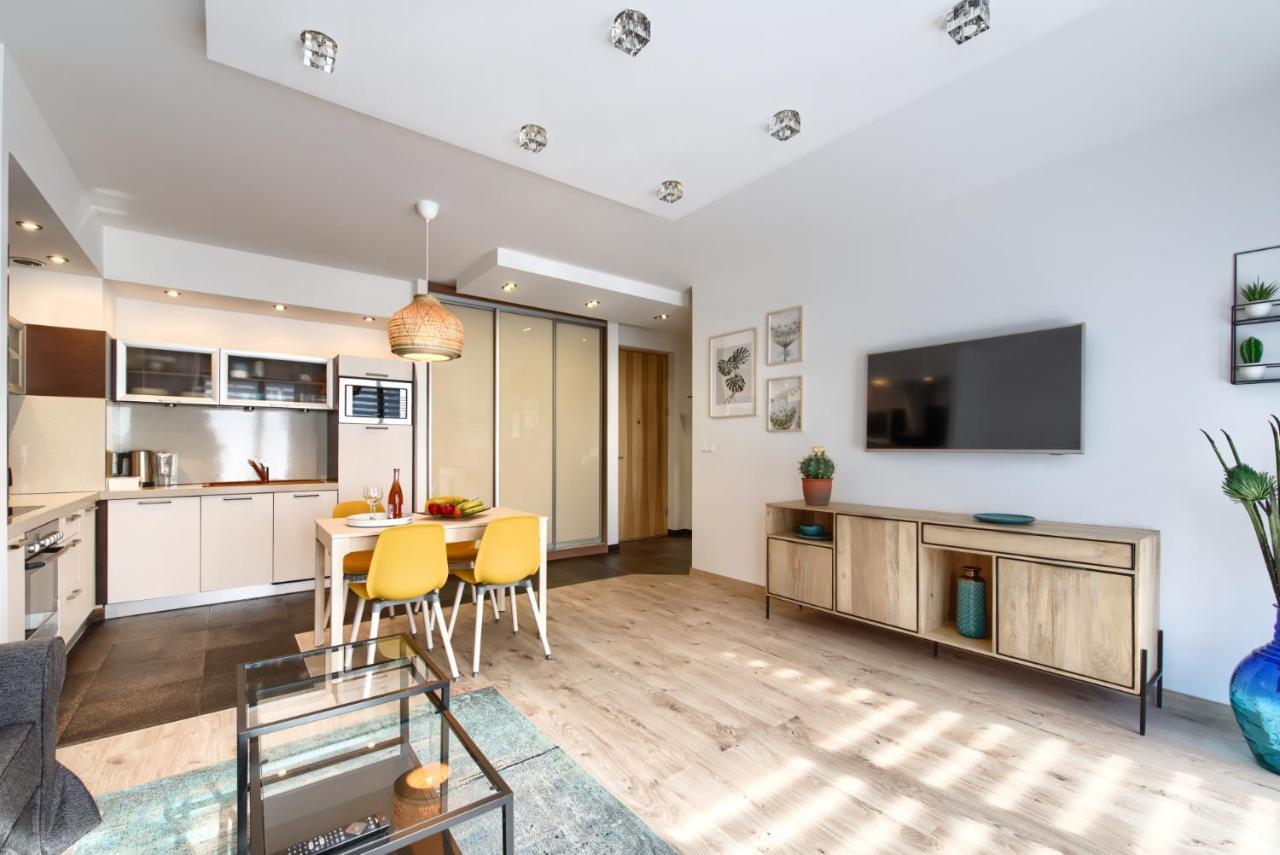 City Center Apartament Parking By Impero Poznan Luaran gambar